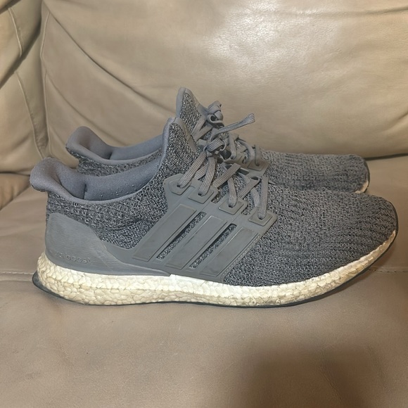Size 11.5 Adidas Ultraboost - Picture 2 of 3